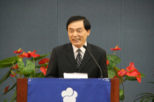 陈骏校长9月15日在中美中心06年开学典礼中的讲话